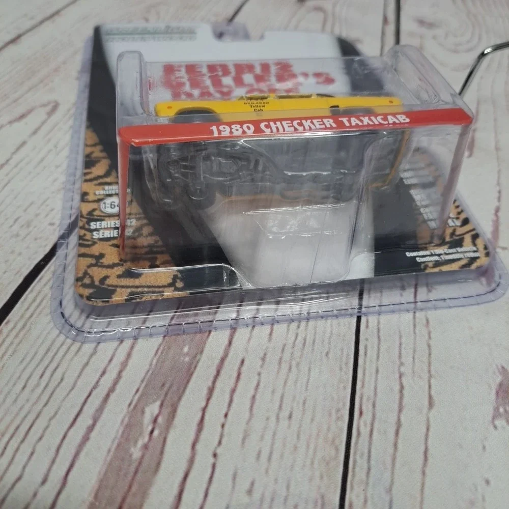 Greenlight Diecast Car Ferris Bueller's Day Off 1980 Checker Taxicab, NIP‎